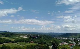 Apto super aconchegante/linda vista para Vale dos Vinhedos